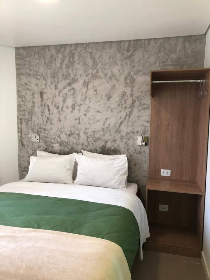 Anhembi Hostel Сао Паоло Екстериор снимка