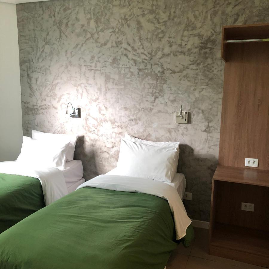 Anhembi Hostel Сао Паоло Екстериор снимка